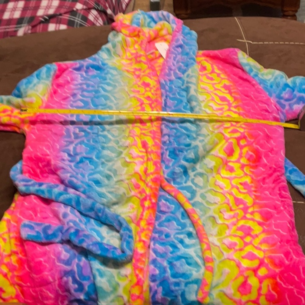 NWT em & alfie robe with hood and pockets “OVER IT.” - Picture 9 of 10